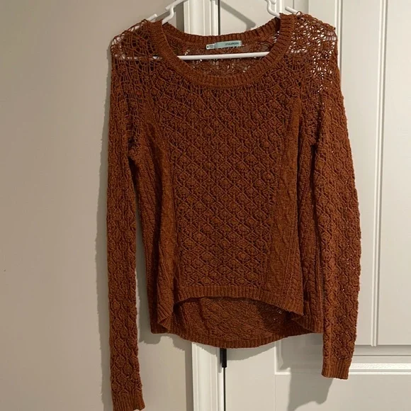 Maurice’s high-low sweater- with crochet ”holes” - size m - copper - Picture 1 of 3